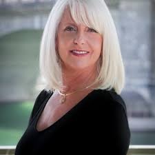 THE VIKKI RUNYON GROUP