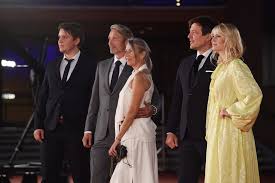 Thomas vinterberg paid tribute to his late daughter ida in a moving acceptance speech at the 93rd annual academy not just for the film, but for my daughter as well,' vinterberg said about mikkelsen. Mads Mikkelsen Helene Reingaard Neumann Thomas Vinterberg Hanne Jacobsen Kasper Dissing Helene Reingaard Neumann And Kasper Dissing Photos Zimbio