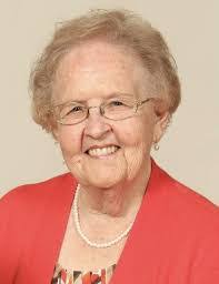 Faye Davenport's Instagram, Twitter & Facebook