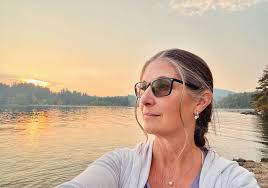 Glen Scrimshaw Gallery added a...