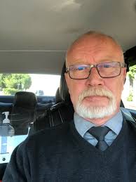 En måned med plexiglas i taxien: Det er positivt : Dansk PersonTransport