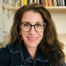 Maureen Rodriguez's Instagram, Twitter & Facebook