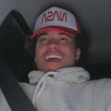 Broderick Wallace's Instagram, Twitter & Facebook