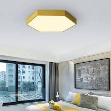 Durch die deckenmontage sparen sie platz, und können durch die erhöhte position den gesamten raum optimal ausleuchten. Led Deckenleuchte Modern Hexagon Design Fur Schlafzimmer