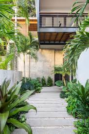 Studio Saxe Creates Contemporary Villa In Costa Rican Rainforest Backyard Garden Design Home Garden Design Traditional Interior Design