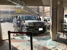 سيارة امرأة تصنع إعلانا سريع الانتشار لـ مطعم العوامية الحديث صحيفة ص برة الإلكترونية