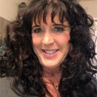 Lisa Wipf's Instagram, Twitter & Facebook