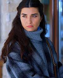 Tuba büyüküstün özel hayatı hakkında detayları tuba büyüküstün, türkiye'nin en iyi aktrislerinden birisidir. 900 Tuba Buyukustun Ideas In 2021 Tuba Buyukustun Tuba Turkish Actors