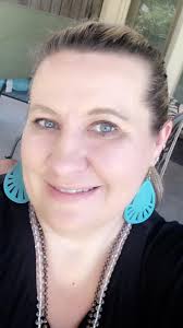 Well I've discovered that I do not know how to take pictures of earrings  that I'm wearing, but I LOVE them! 😆😍 I included Jordan Blatnick's  picture too so you can see