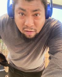 Roberto Thomas (@13irdo0) • Instagram photos and videos