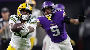 Minnesota Vikings at Green Bay Packers: Predictions, picks, odds
