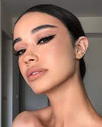 Biggest Makeup Trends For Fall 2020 True Glue In 2020 Makeup Trends Trending Makeup