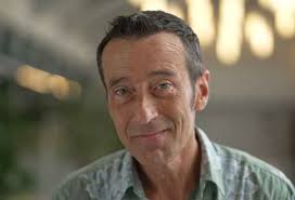 David Bos UvA Lecturer of the Year and wins Carte Blanche