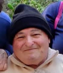 B' sogħba kbira nixtieq nħabbar li halliena Carmel Muscat maghruf bhala  Charlie. Ghal min jixtieq jattendi l-funeral, se jsir nhar is-Sibt fit  tmienja u nofs ta filogħdu ir-Rotunda tal-Mosta