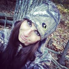 Amanda Henault (@h2smandi)