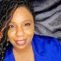 Cecelia Hoffman's Instagram, Twitter & Facebook