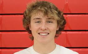 East's Ellis continues to overcome injuries