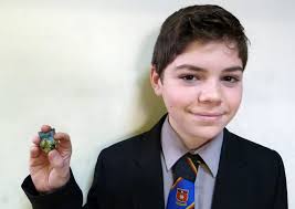 Year 8 boys from Woodlands Academy make pieces of jewellery