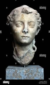 Roman woman of republic hi-res stock photography and images