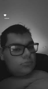 Fortnite player seeking teammates