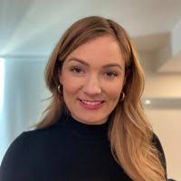 Laura Caudillo's Instagram, Twitter & Facebook