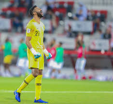 وقال محمد العويس، في تصريحات تليفزيونية عقب تأهلهم:الأهلي الآن في ربع نهائي أفادت مصادر باقتراب حارس مرمى الأهلي محمد العويس من اللحاق بمباراة فريقه أمام الشباب. Ø§Ù„Ù†ØµØ± Ø§Ù„Ø³Ø¹ÙˆØ¯ÙŠ ÙŠØ®Ø·Ø· Ù„Ø®Ø·Ù Ø§Ù„Ø¹ÙˆÙŠØ³ Ù…Ù† Ø§Ù„Ø§Ø­ØªØ±Ø§Ù Ø§Ù„Ø£ÙˆØ±ÙˆØ¨ÙŠ ÙƒÙˆØ±Ø©