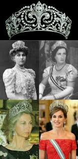 Tiara Flor De Lis Reina Victoria Eugenia De Espana Maria De Las Mercedes De Borbon Y Orleans Condesa De Barcelona R Royal Tiaras Royalty Clothing Royal Jewels