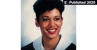 Barbara Dudley's Instagram, Twitter & Facebook