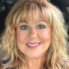 What are some golf cart rental options in Crystal Beach?