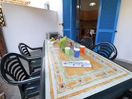Per informazioni ed appuntamenti chiamare il 351/8417710. Casa Vacanza In Zona Residenziale Con Patio Giardino E Barbecue A Torre Dell Orso