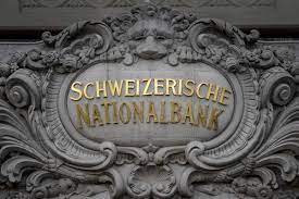 Banca naţională a elveţiei (snb) a anunţat joi că intenţionează să plătească dividende mai mari guvernului de pe urma profitului anual de 49 miliarde franci (50 miliarde dolari) pe care îl prognozează pentru anul 2019, graţie câştigurilor. Rezervele Valutare Ale Bancii Nationale A Elvetiei Au Atins Un Nou Record Dupa Ce Francul S A Apreciat Fata De Euro Si Dolar Incont Stirileprotv Ro
