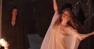 I so admire their ability to reproduce without the contribution of their male counterpart. Film Review Spellbinder 1988 Hnn