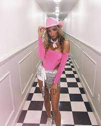 Not My Pic Halloween Halloweencostume Promote Urself In The Comments Trendy Halloween Costumes Barbie Halloween Hot Halloween Costumes