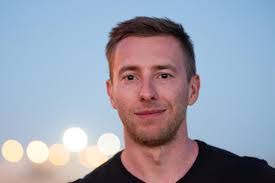 Daniel Wellman's Instagram, Twitter & Facebook