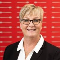 Teresa Lear's Instagram, Twitter & Facebook