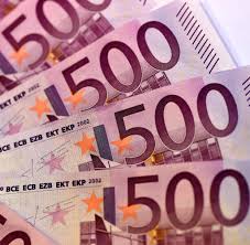 Bezahlen kann man mit der banknote jedoch die europäische zentralbank beschloss, den schein gegen ende 2018auslaufen zu lassen. 500 Euro Aus Der 1000 Mark Schein Ware Der Neue Grosste Geldschein Welt