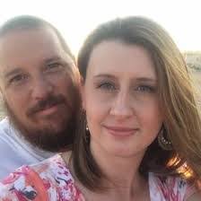 Amy Messick's Instagram, Twitter & Facebook