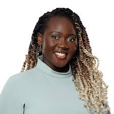 Brianna Willis's Instagram, Twitter & Facebook