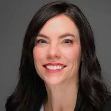 Shelley Pratt's Instagram, Twitter & Facebook