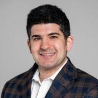 Chris Alger's Instagram, Twitter & Facebook