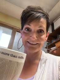 Time to get up and shake your tail feathers!! Beautiful morning!