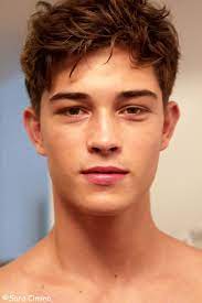 Francisco Lachowski Francisco Lachowski Scervino Fw11 Milan Photo By Sara Cimino So Cute Mens Hairstyles Short Cool Hairstyles Mens Hairstyles