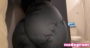 WAIFURISS  favoritemum  therealsarissa Гола изтичане OnlyFans снимка 18  - Nudogram v2.1