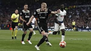 Donny van de beek wallpapers. Real Madrid Manchester United Und Juventus Angeblich Scharf Auf Ajax Star Donny Van De Beek Goal Com