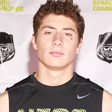 Notre dame quarterback ian book and alabama running back najee harris will battle on new year's day for a spot in the national championship game. Ian Book Flips To Notre Dame Wsu Now Looking For A 2016 Qb Cougcenter