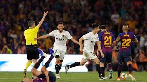 Suárez é suspenso na copa do rei por insultos a rivais após clássico. Barcelona 1 X 2 Valencia Copa Do Rei Final Tempo Real Globo Esporte