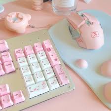 لوحة المفاتيح الوردي الجمالية لهاتفك The Pnk Stuff Home Facebook