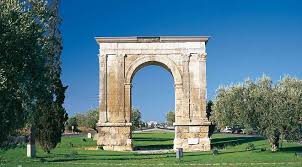 Arco de Barà: monumentos en Roda de Barà, Tarragona en España es ...