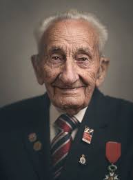 39-45 Portraits Project — Glyn Dewis