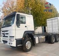 Sinotruk HOWO 10 Wheeler Used HOWO Tractor Truck 6X4 Trailers Diesel  Tractor Truck